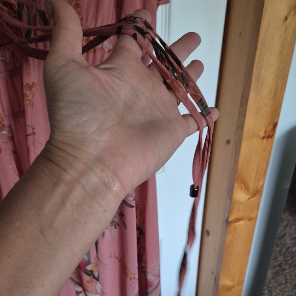 City Chic Blush Floral Maxi Dress Style DUSTER Absolutely, gorgeous. - Picture 5 of 7